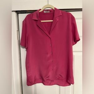 Aritzia Babaton silk shirt